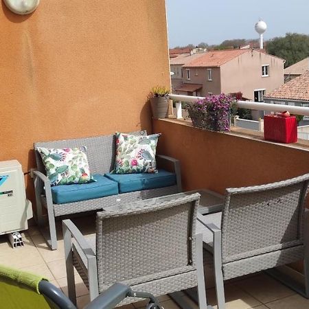 Appartement Avec Grande Terrasse A 15 Mn De La Mer Saint-Estève Kültér fotó