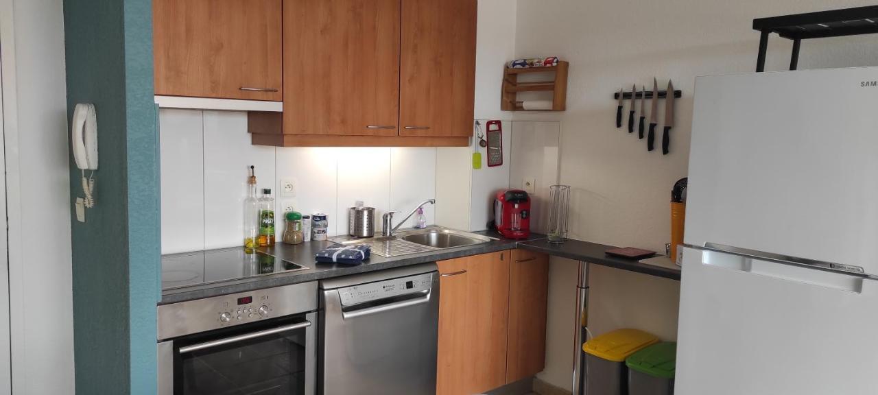 Appartement Avec Grande Terrasse A 15 Mn De La Mer Saint-Estève Kültér fotó